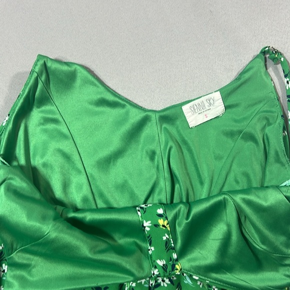 Sienna sky green floral dress size small - Picture 4 of 10